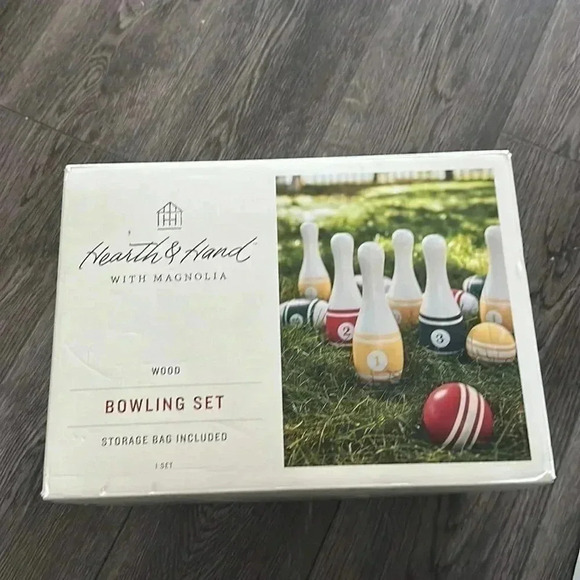 NIB Lawn Bowling Set 12pc - Hearth & Hand with Magnolia - Picture 7 of 7